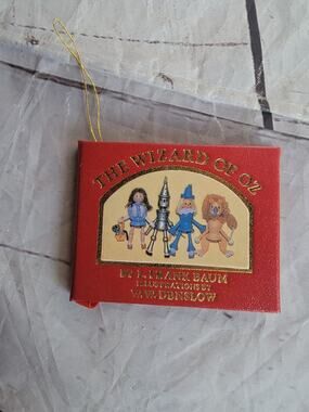 The WIZARD of OZ Real Mini BOOK Christmas ORNAMENT Kurt Adler L. Frank Baum 1984